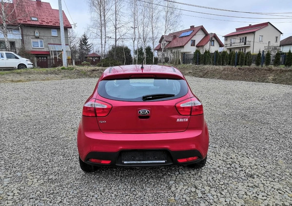 Kia Rio cena 12900 przebieg: 164000, rok produkcji 2014 z Olsztynek małe 781